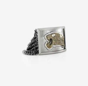 Gentlemen's Club diamond tiger figure bracelet